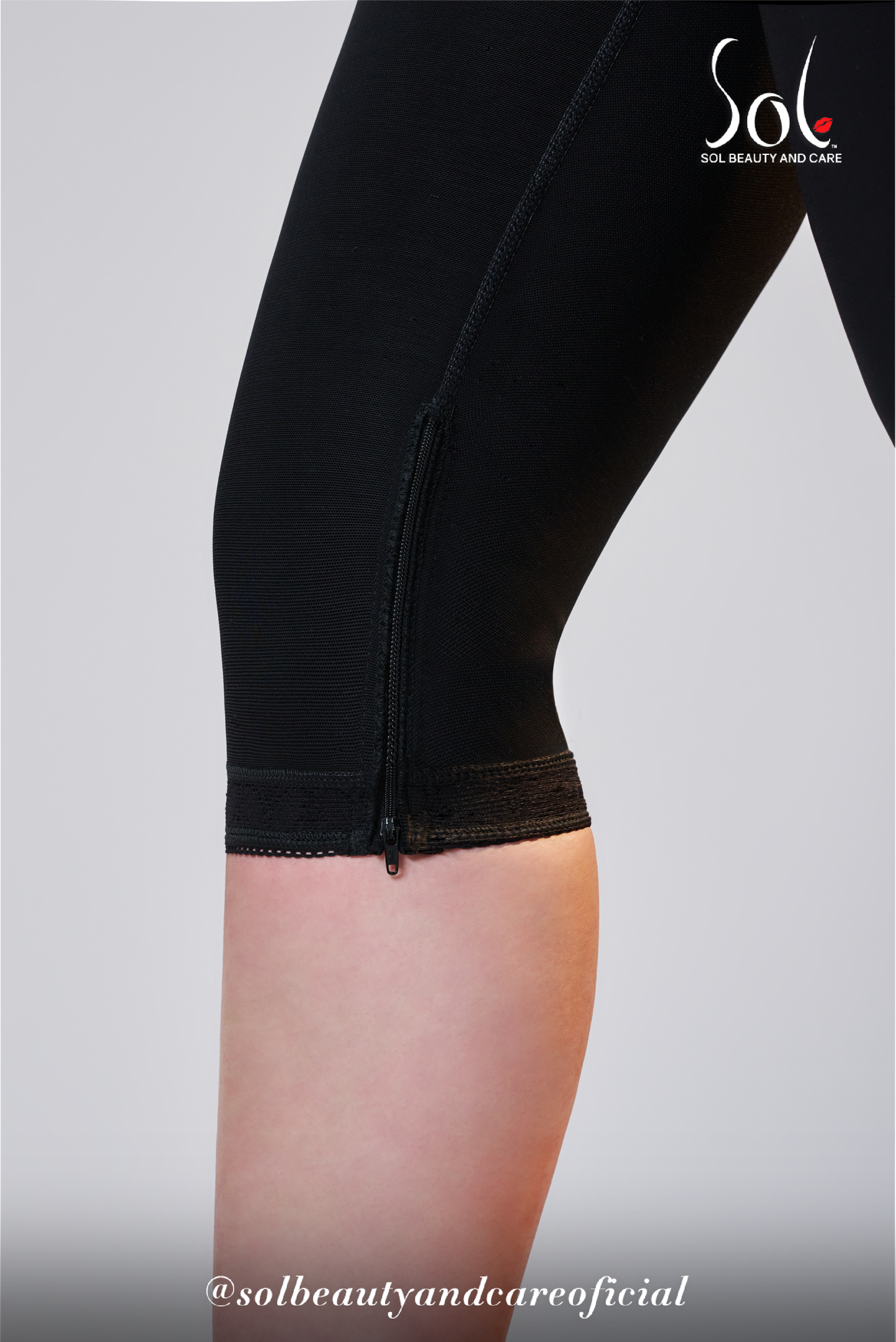 Short Reloj de Arena Talle Alto a la Rodilla